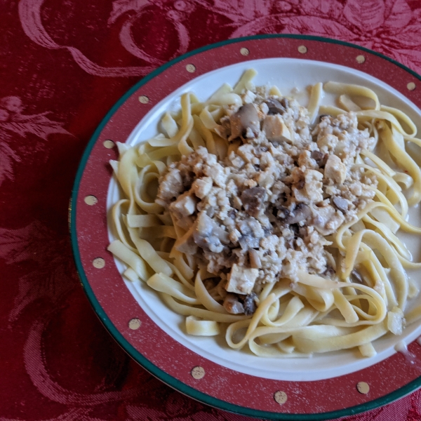 Easy Vegetarian Stroganoff