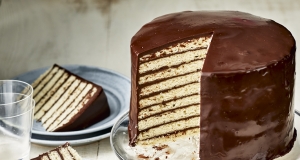 Smith Island Cake