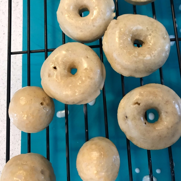 Fluffy Cake Doughnuts
