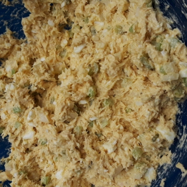 Quick Salmon Salad