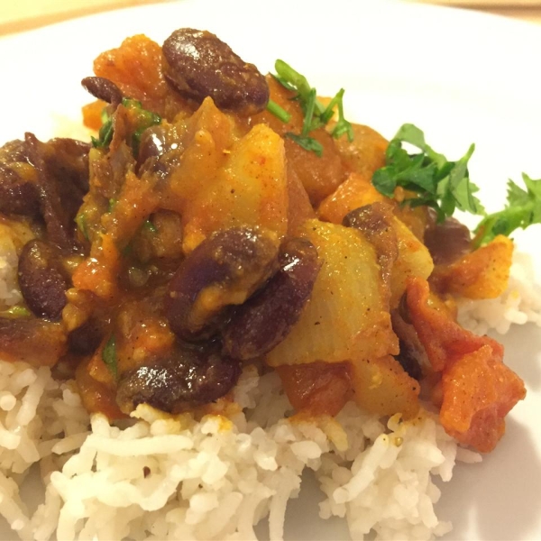 Kashmiri-Style Kidney Beans with Turnips