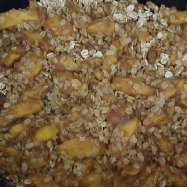 Slow Cooker Peach Cobbler