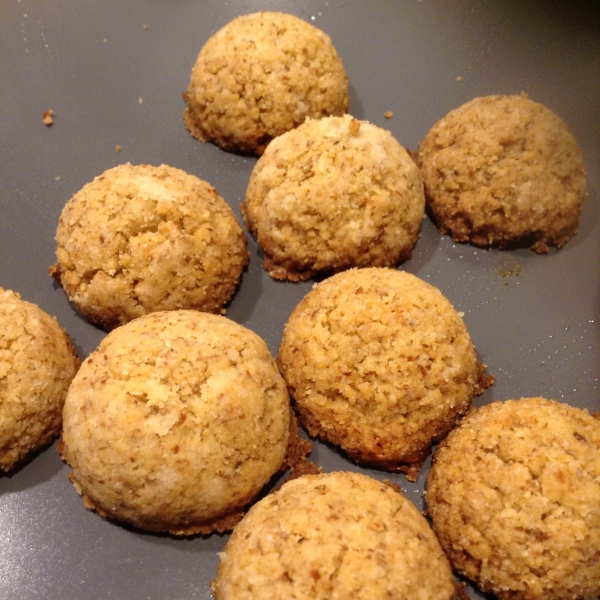 Vegan Almond Flour Sugar Cookies