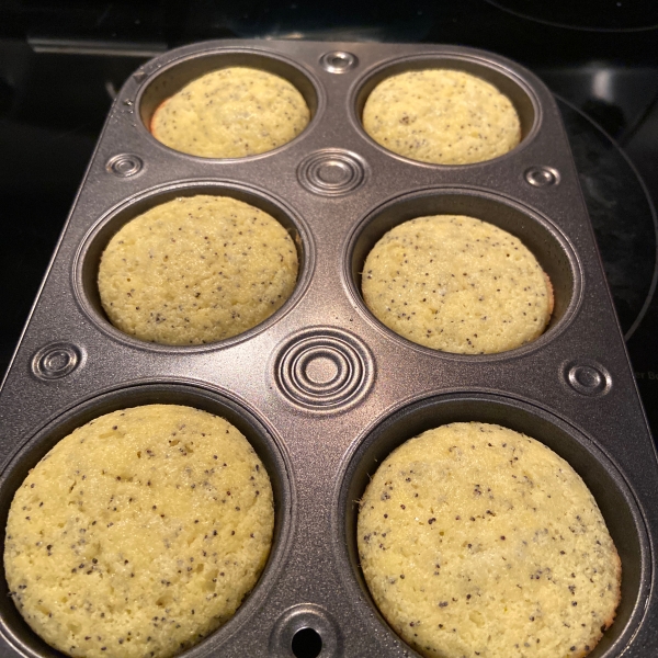 Keto Low-Carb Lemon Poppy Seed Muffins
