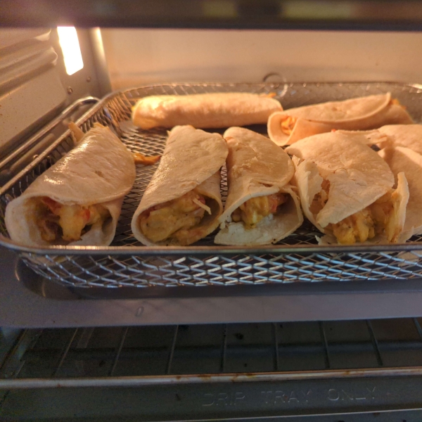 Air Fryer Chicken Taquitos