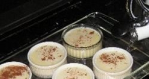 Low-Carb Baked Custard with Berries