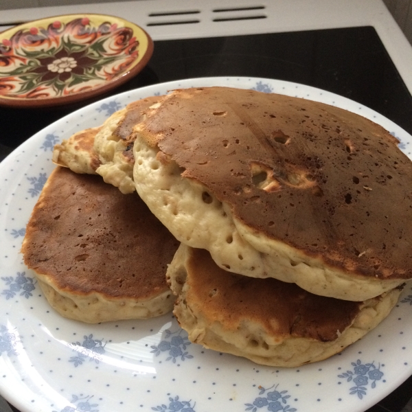 Favorite Oatmeal Pancakes