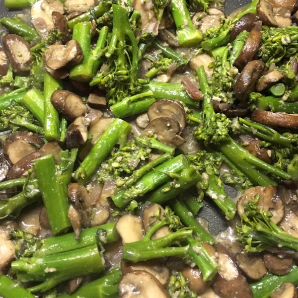 Broccoli Rabe with Portobello Mushroom
