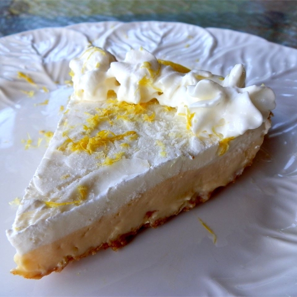Refrigerator Lemon Margarita Pie