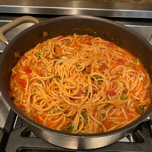 Chef John's Spaghetti with Red Clam Sauce