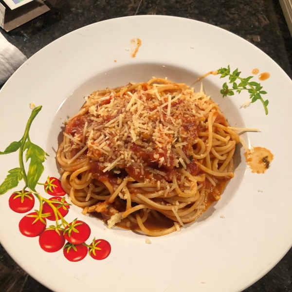 Chef John's Spaghetti with Red Clam Sauce