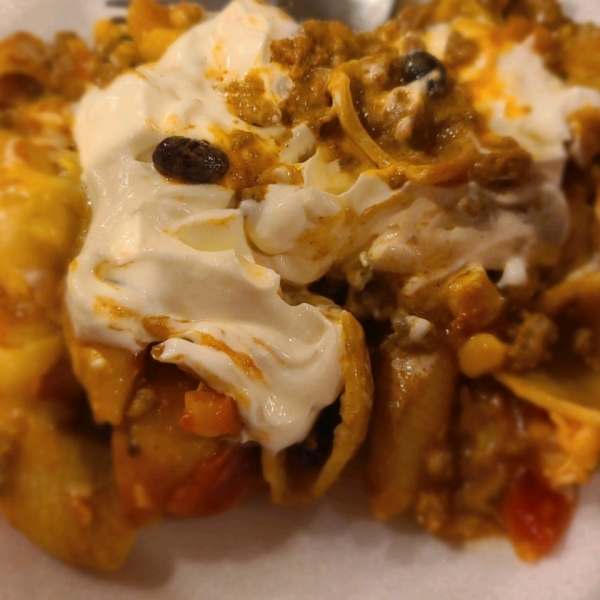 Tacos in Pasta Shells with Veggies