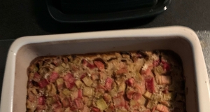 Grandma Bev's Rhubarb Dessert (Rhubarb Crisp)