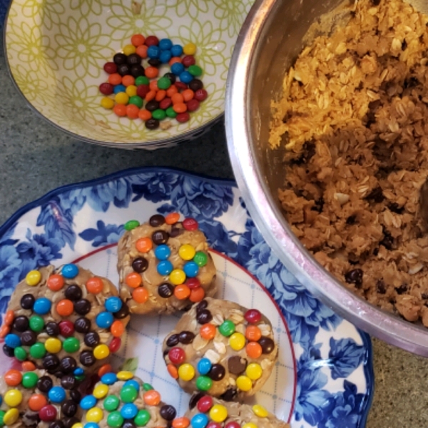 Linda's Monster Cookies