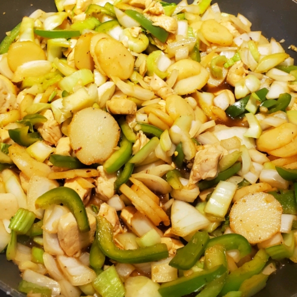 Sweet and Spicy Stir Fry with Chicken and Broccoli