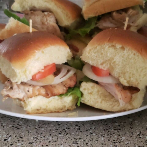 Grilled Chicken Pineapple Sliders
