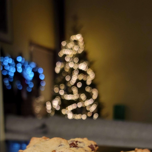 Ghirardelli Classic Chocolate Chip Cookies