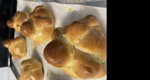 Pan de Muertos (Mexican Bread of the Dead)