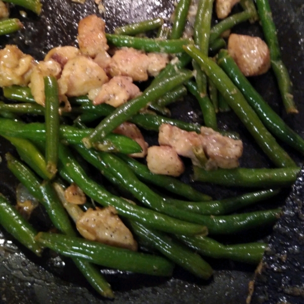 Divine Chicken with Green Beans