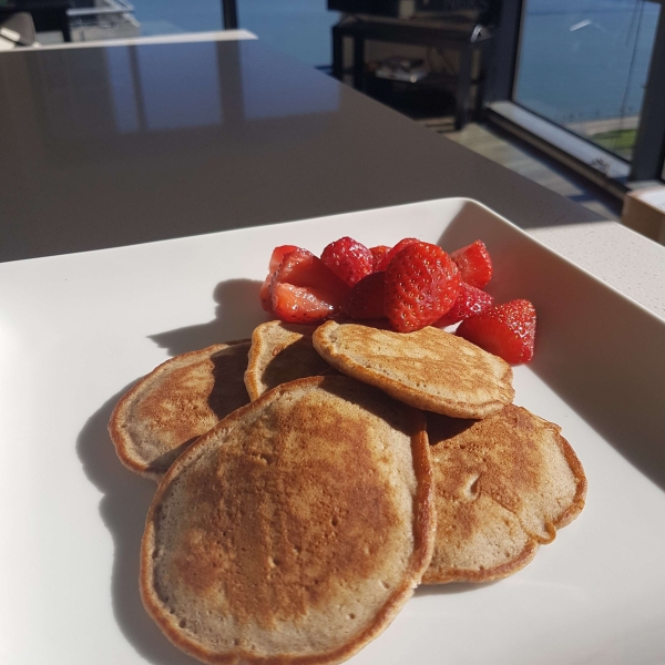 Cinnamon-Honey Pancakes