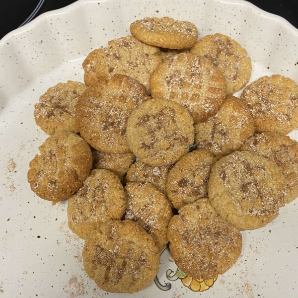 Low-Carb Almond Cinnamon Butter Cookies