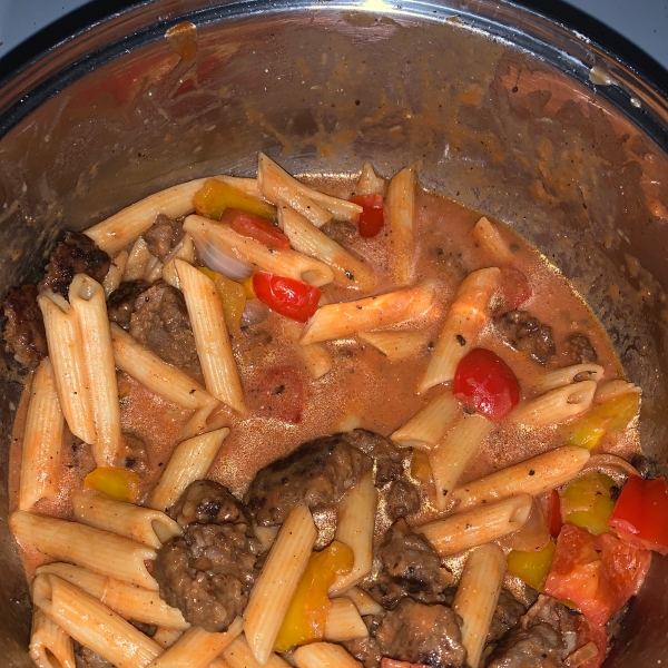 Zesty Penne, Sausage and Peppers