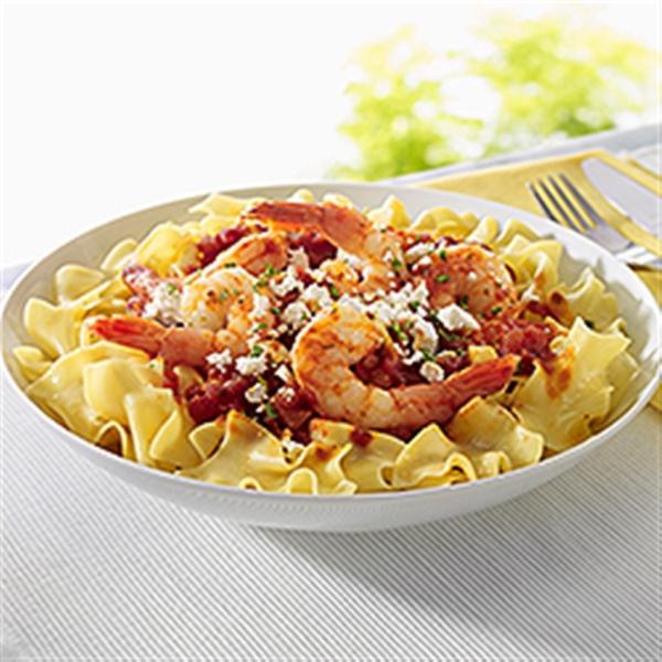 NO YOLKS® Saucy Shrimp Noodles with Feta