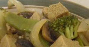 Tofu-Veggie Stir Fry and Gravy