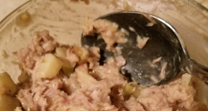 Apple-Kraut Tuna Sandwich