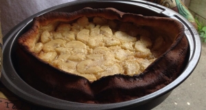 Baked Pancake with Caramel Banana Sauce