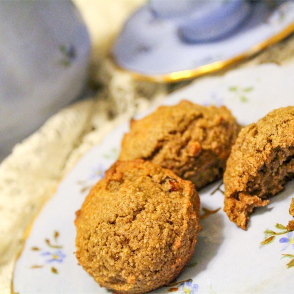 Paleo-Friendly Applesauce Cookie