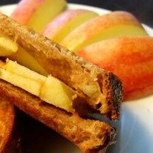 Grilled Peanut Butter Apple Sandwiches