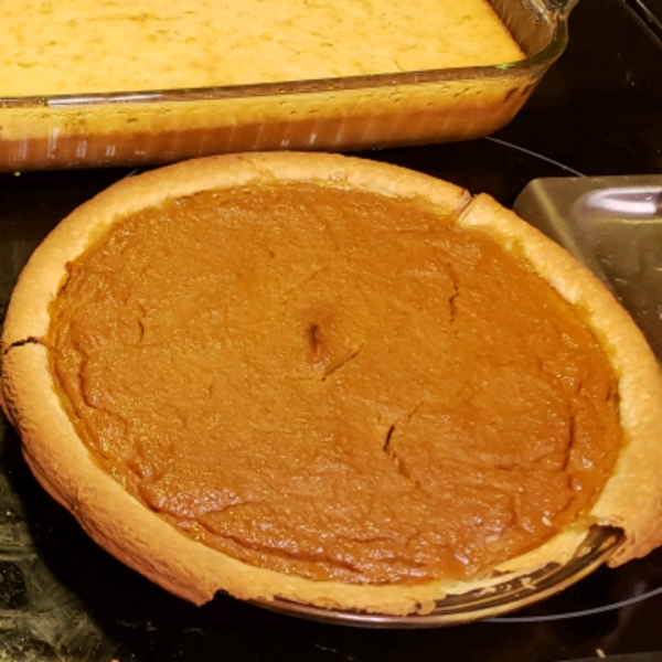 Creamy Pumpkin Pie with Ricotta Cheese