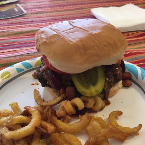 Hamburgers Chili Dog Style