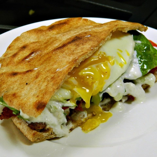 Cliff's Greek Breakfast Pitas