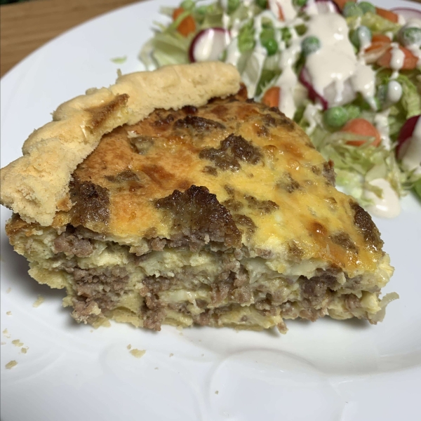 Easy Cheeseburger Quiche