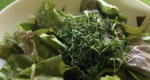 Green Salad with Garden Cress
