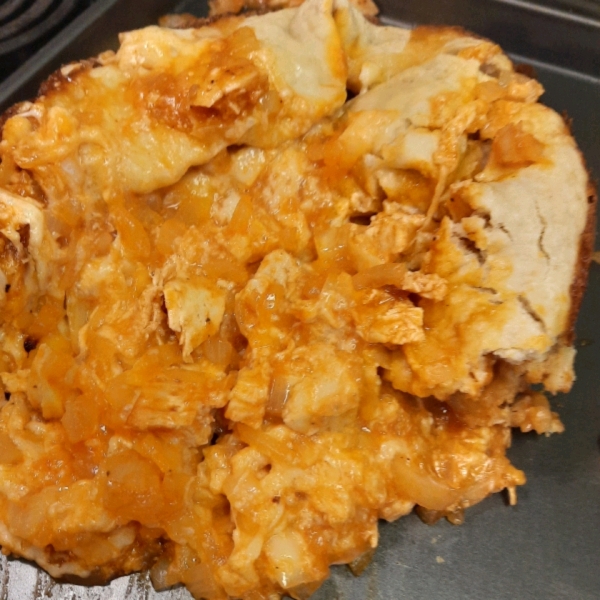 Slow Cooker Buffalo Chicken Pizza Loaf