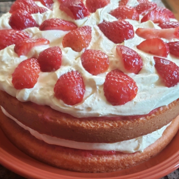 Strawberry Refrigerator Cake