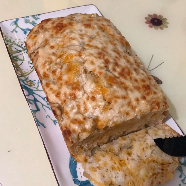 Apple, Cheddar, and Rosemary Beer Bread