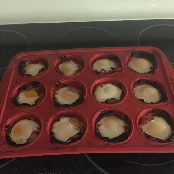 Breakfast Ham and Egg Cups