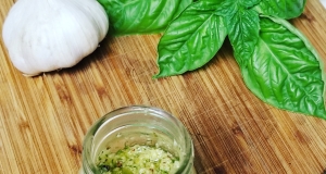 Garlic Basil Spread