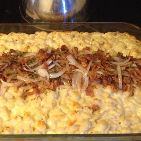 Macaroni and Cheese with Bacon and Onions