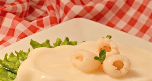 Almond Jell-O with Lychee