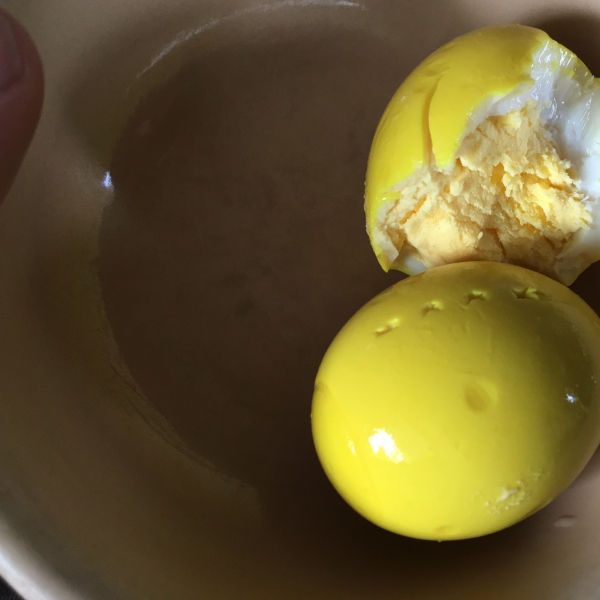 Popa's Pickled Eggs