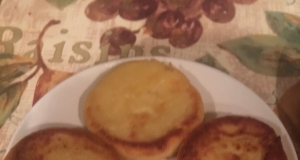 Russian Cheese Pancakes (Syrniki)