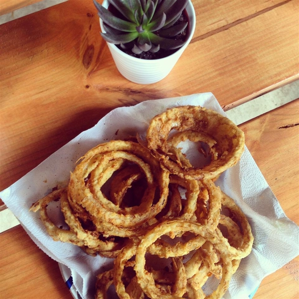 Grandma's Onion Rings (Southern Style)