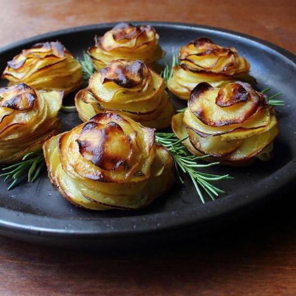 Chef John's Potato Roses