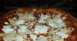 Goat Cheese and Tomato Pizza