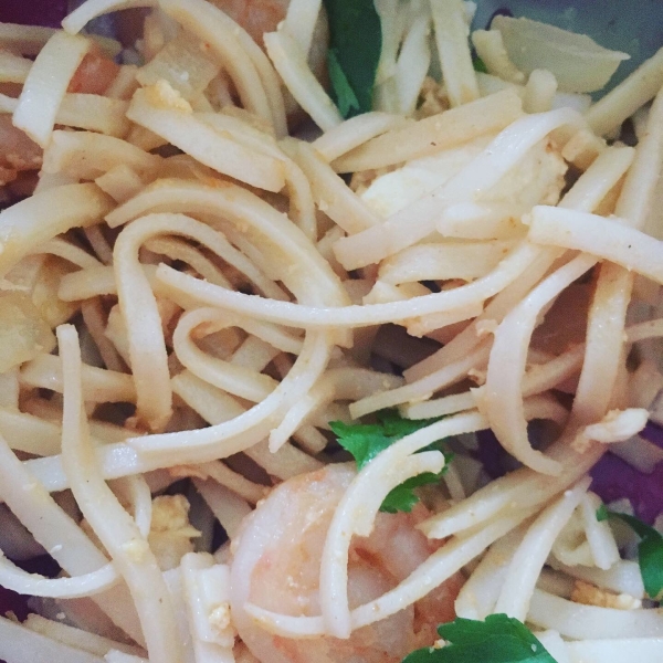 Spicy Shrimp Pad Thai